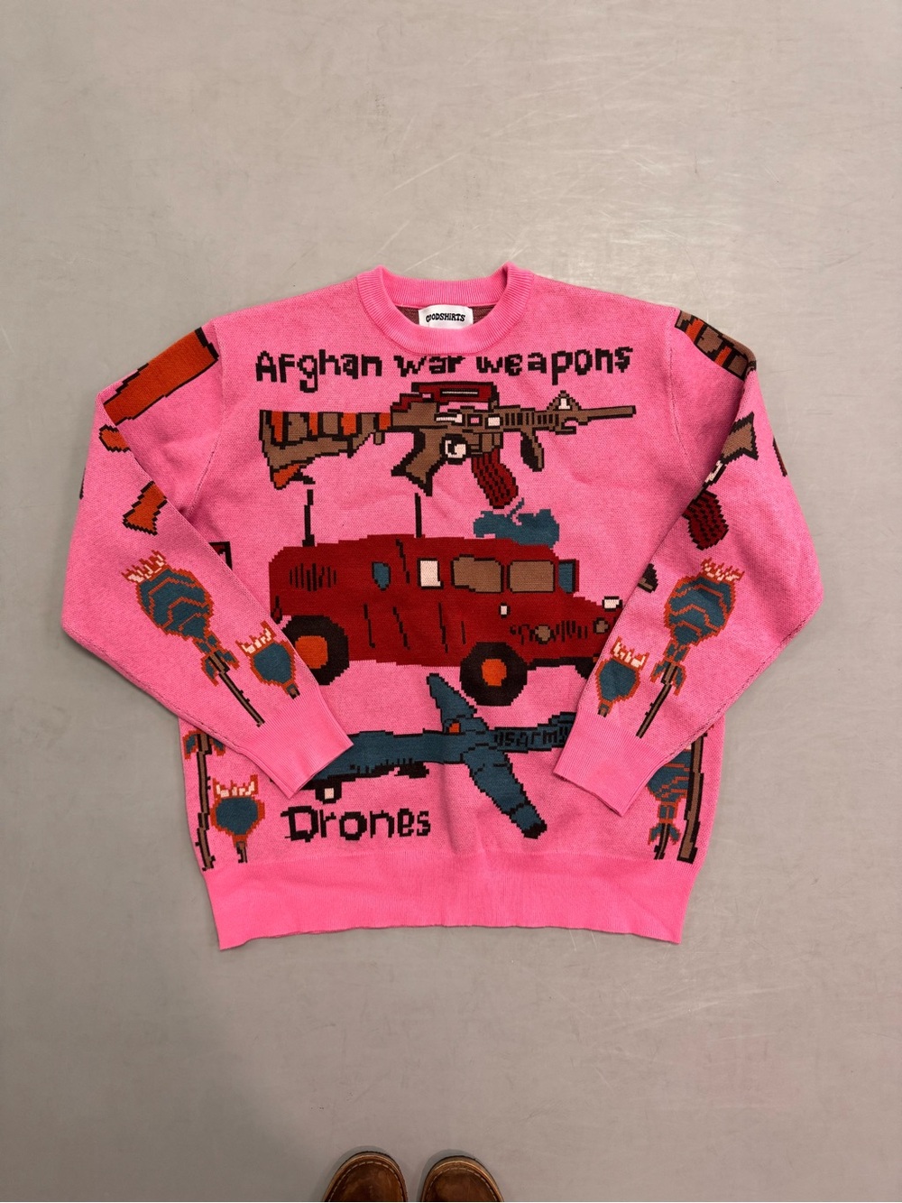 Goodshirts - Pink Graphic Afghan War Rug Sweater